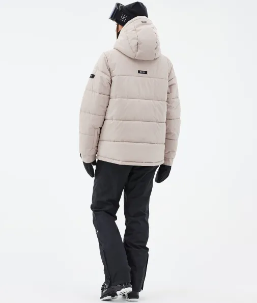 puffer_w_full_zip_3-4.webp Skijacken<Dope Snow Puffer W Full Zip Sand